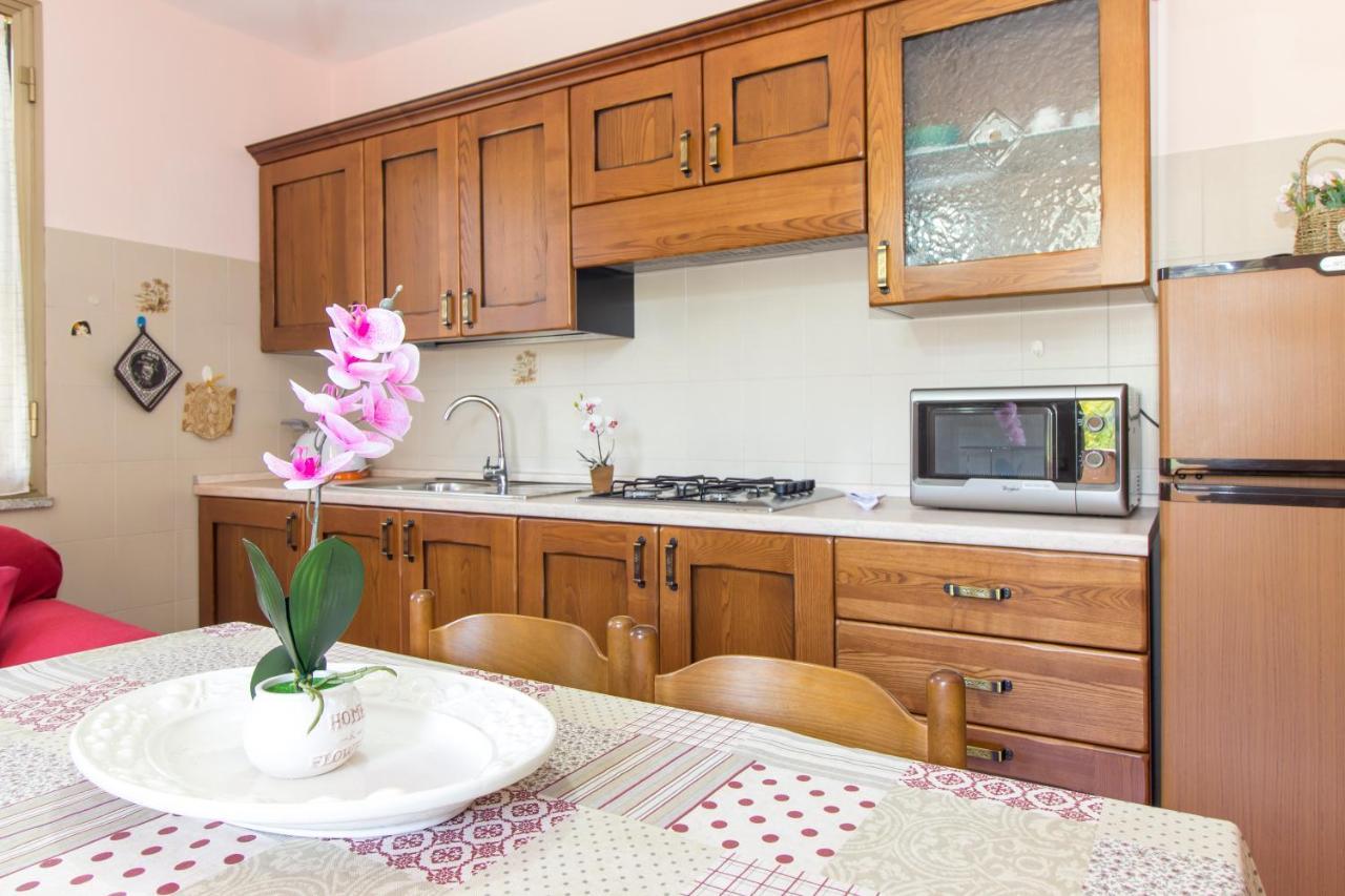 Appartamenti In Villa Con Ampio Giardino Esterno Посада Экстерьер фото